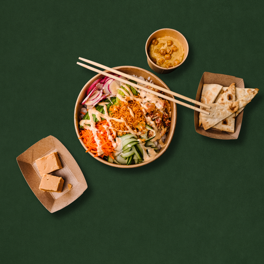 Poke bowl au saumon épicé