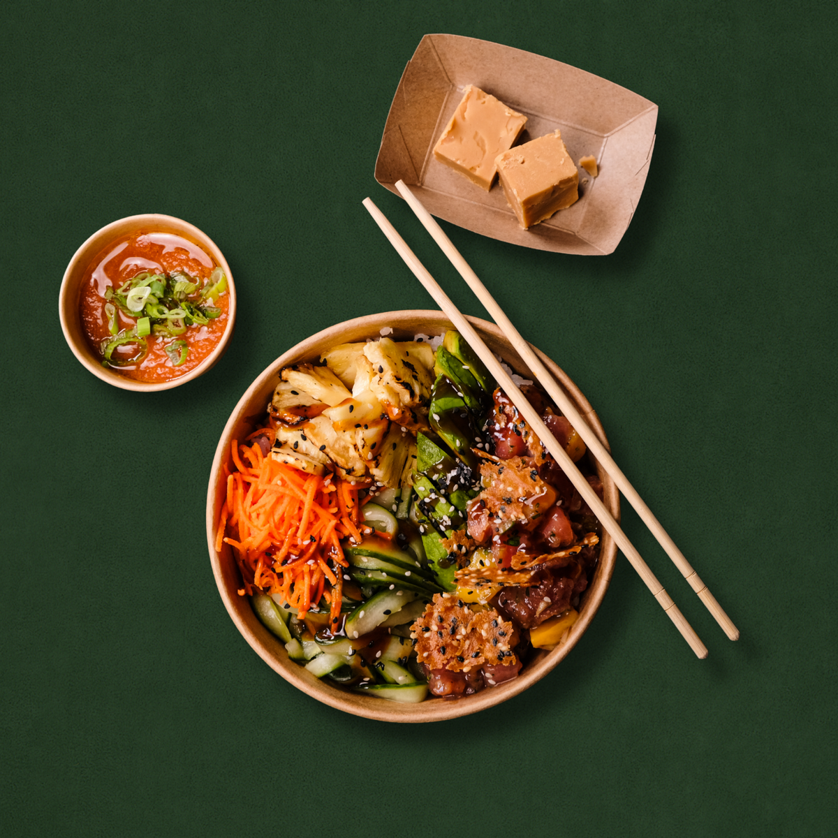Poke bowl de thon asiatique